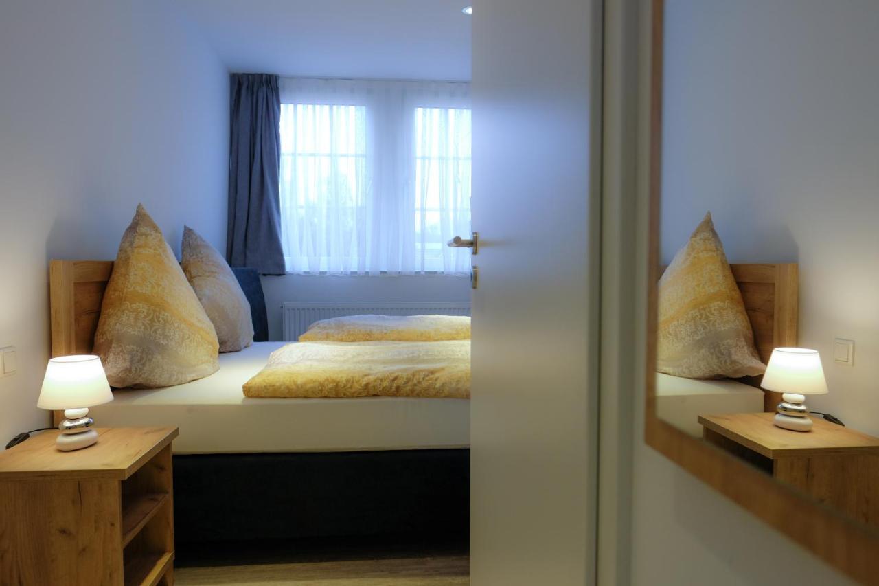 Schlafstuebchen Hotel Leer Kültér fotó